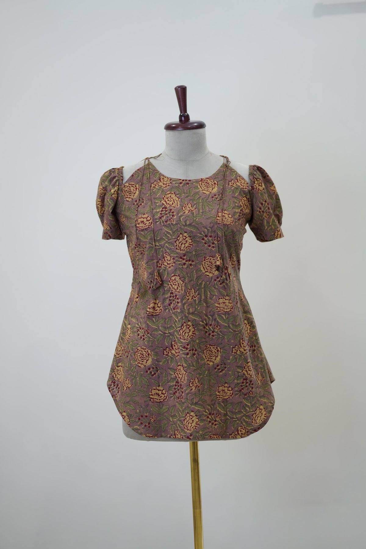 Short top — TL009